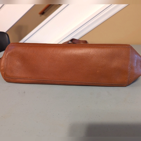 FOSSIL Tan Leather Shoulder Bag - Picture 4 of 7